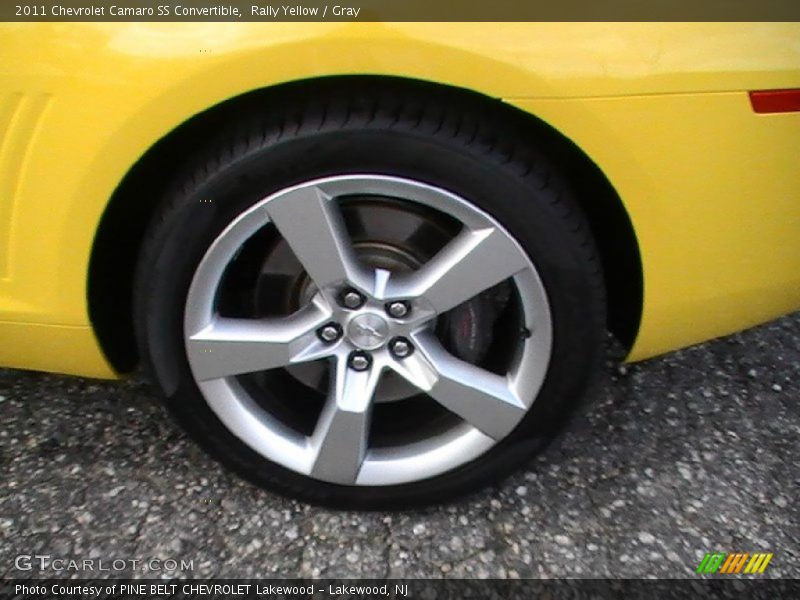  2011 Camaro SS Convertible Wheel