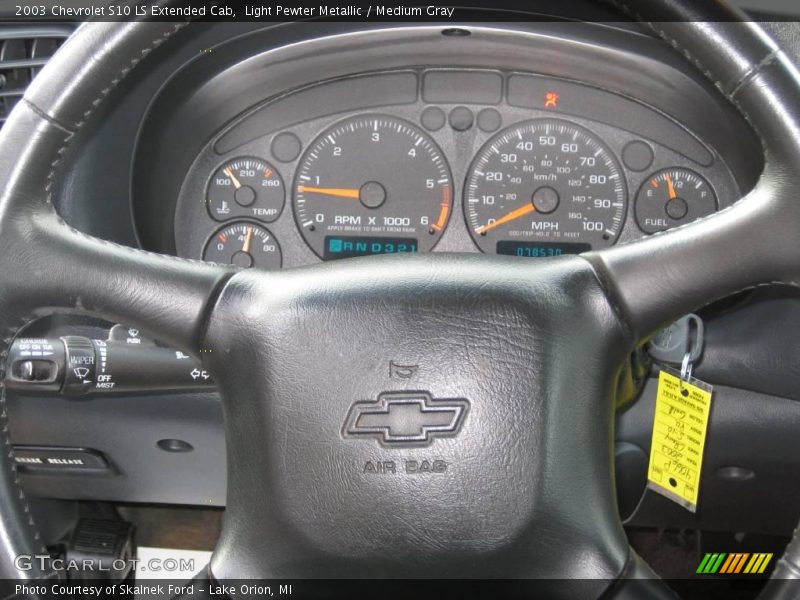 Light Pewter Metallic / Medium Gray 2003 Chevrolet S10 LS Extended Cab