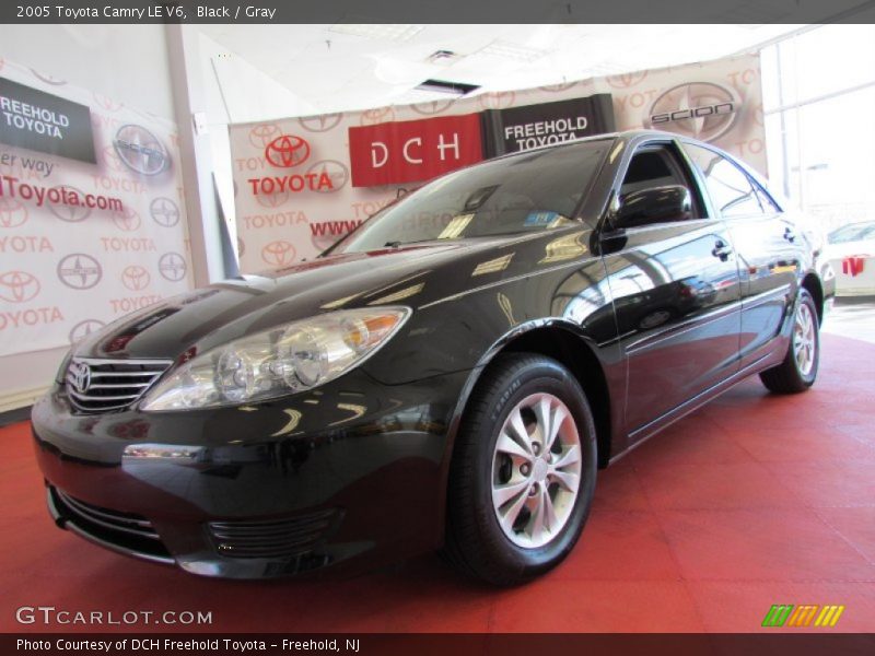 Black / Gray 2005 Toyota Camry LE V6