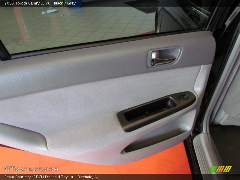 Black / Gray 2005 Toyota Camry LE V6