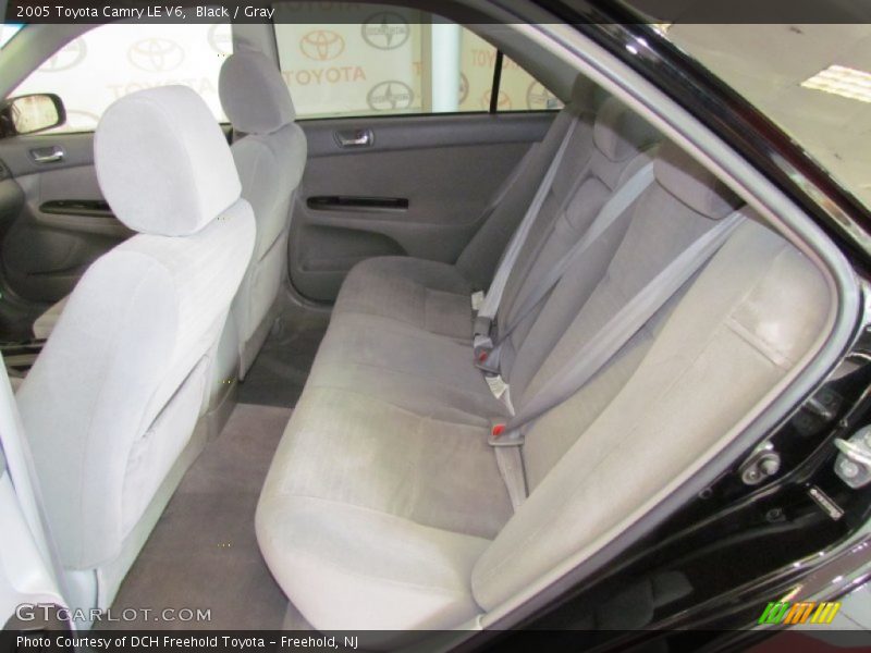 Black / Gray 2005 Toyota Camry LE V6