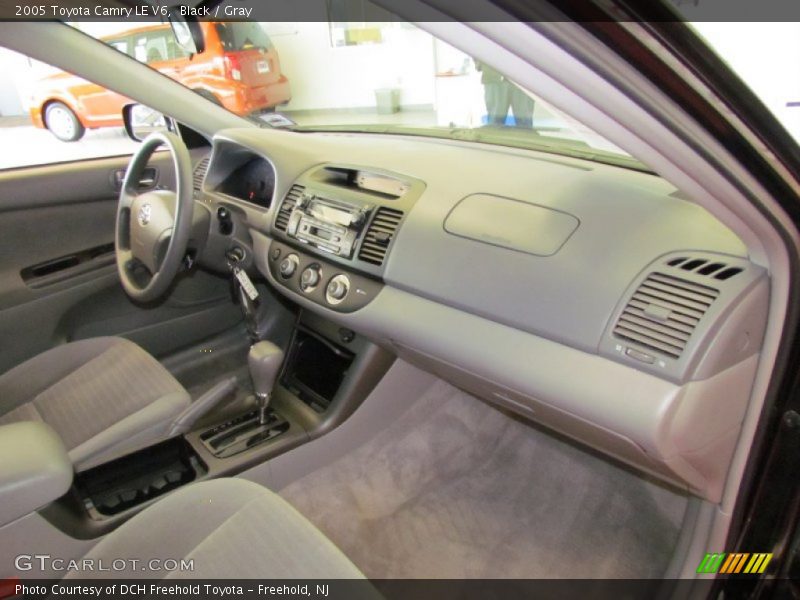 Black / Gray 2005 Toyota Camry LE V6