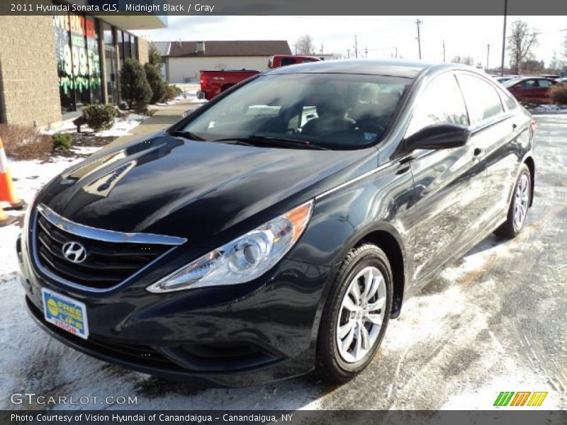 Midnight Black / Gray 2011 Hyundai Sonata GLS