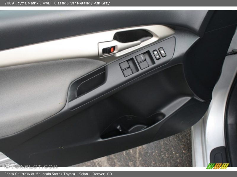 Classic Silver Metallic / Ash Gray 2009 Toyota Matrix S AWD