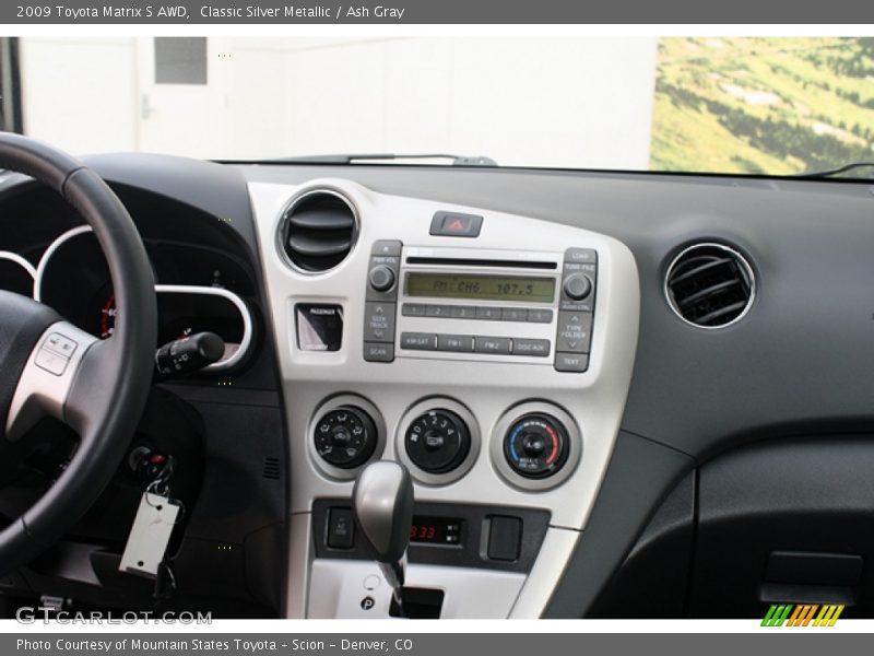 Classic Silver Metallic / Ash Gray 2009 Toyota Matrix S AWD