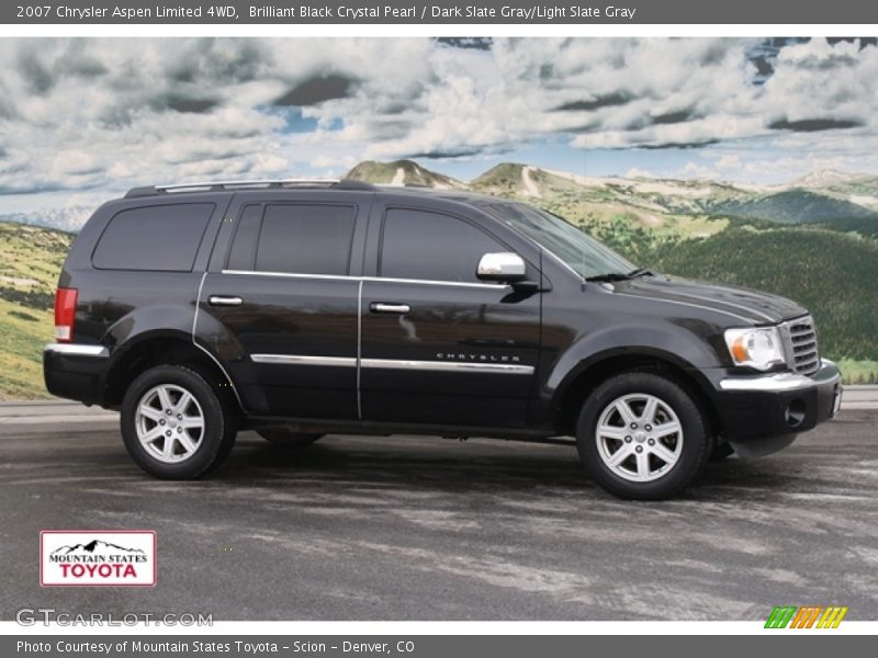 Brilliant Black Crystal Pearl / Dark Slate Gray/Light Slate Gray 2007 Chrysler Aspen Limited 4WD