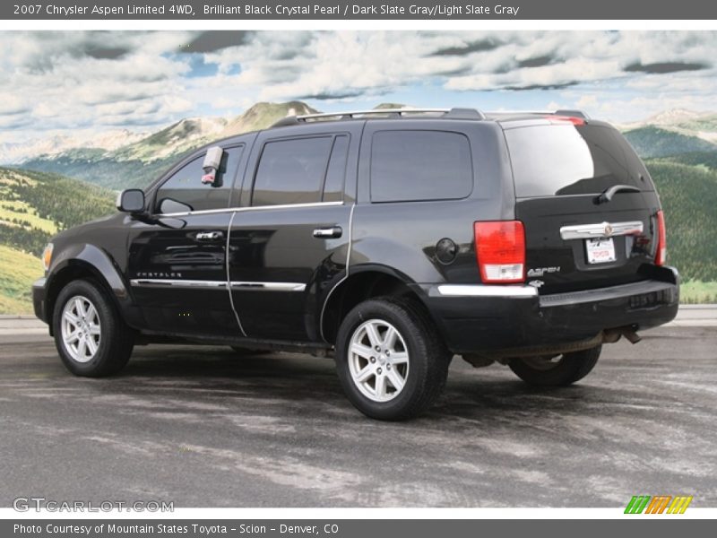 Brilliant Black Crystal Pearl / Dark Slate Gray/Light Slate Gray 2007 Chrysler Aspen Limited 4WD