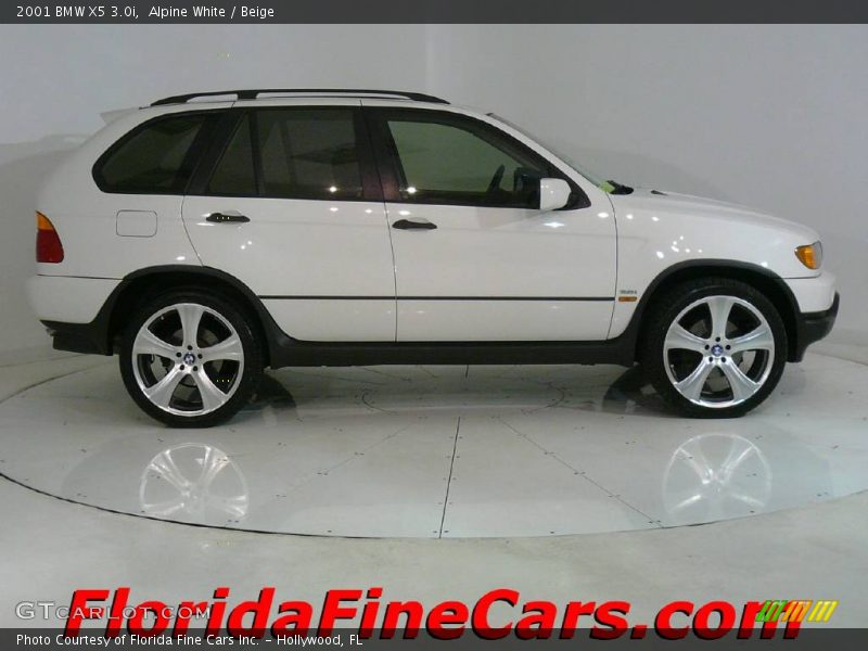 Alpine White / Beige 2001 BMW X5 3.0i