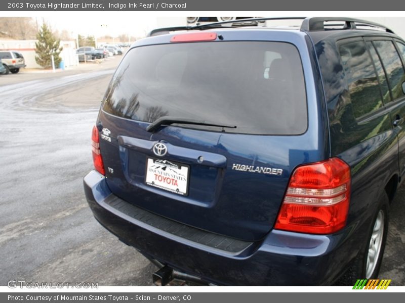 Indigo Ink Pearl / Charcoal 2003 Toyota Highlander Limited
