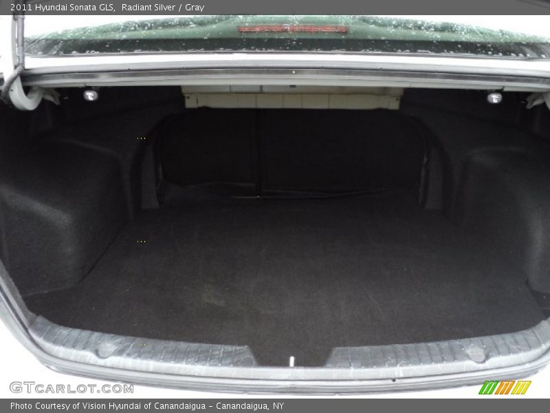 Radiant Silver / Gray 2011 Hyundai Sonata GLS