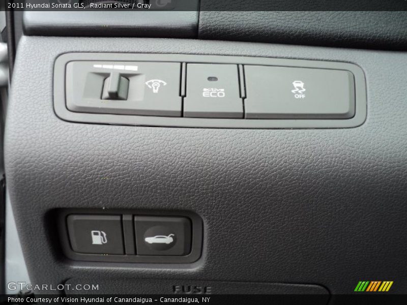 Radiant Silver / Gray 2011 Hyundai Sonata GLS