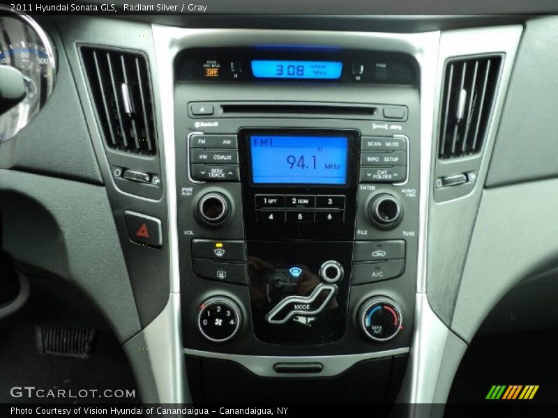 Controls of 2011 Sonata GLS