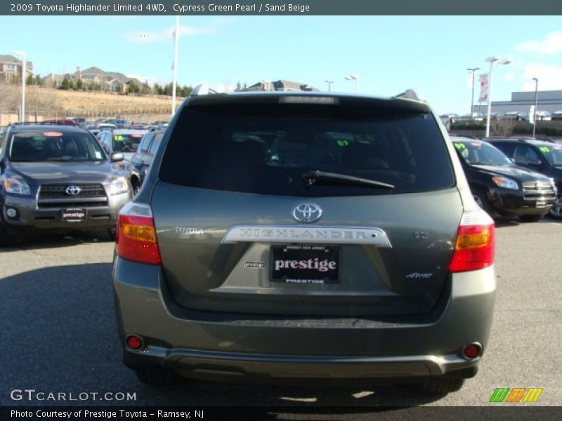 Cypress Green Pearl / Sand Beige 2009 Toyota Highlander Limited 4WD