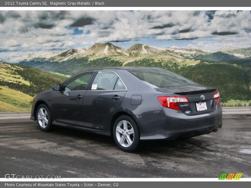 Magnetic Gray Metallic / Black 2012 Toyota Camry SE