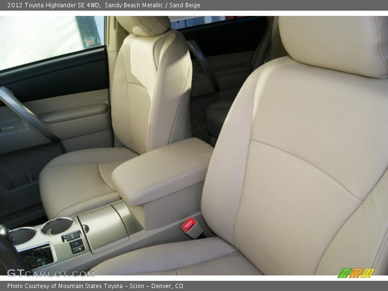 Sandy Beach Metallic / Sand Beige 2012 Toyota Highlander SE 4WD