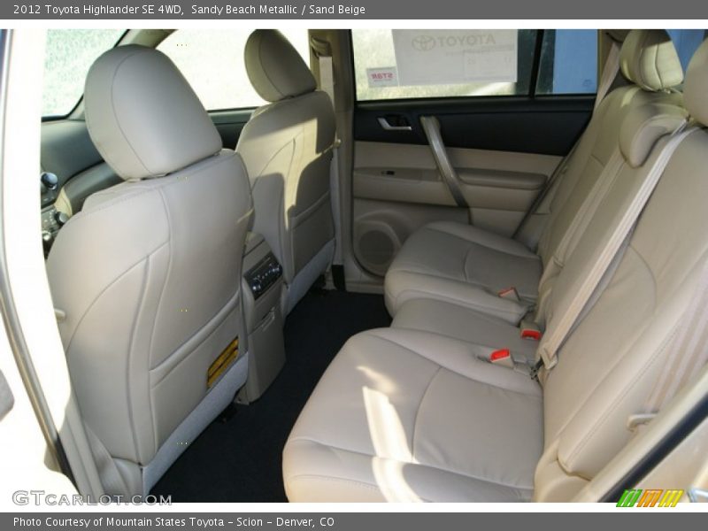 Sandy Beach Metallic / Sand Beige 2012 Toyota Highlander SE 4WD