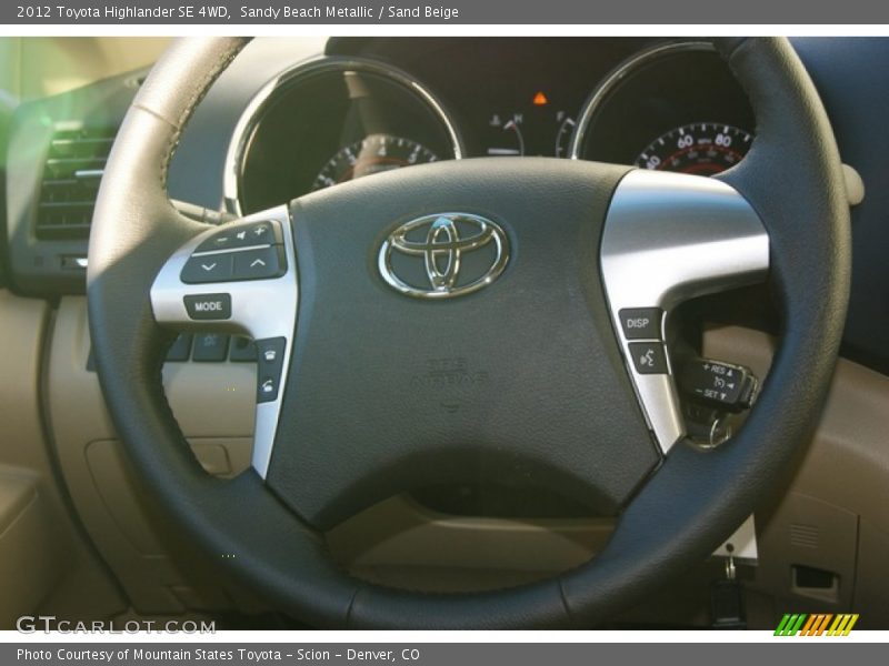 Sandy Beach Metallic / Sand Beige 2012 Toyota Highlander SE 4WD