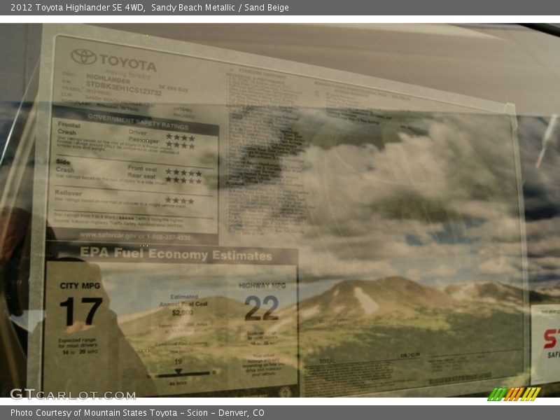 Sandy Beach Metallic / Sand Beige 2012 Toyota Highlander SE 4WD