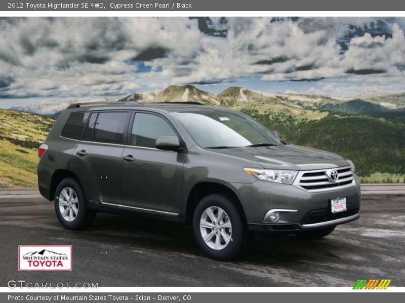 Cypress Green Pearl / Black 2012 Toyota Highlander SE 4WD