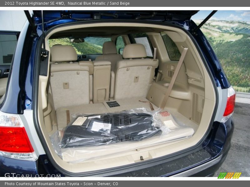 Nautical Blue Metallic / Sand Beige 2012 Toyota Highlander SE 4WD