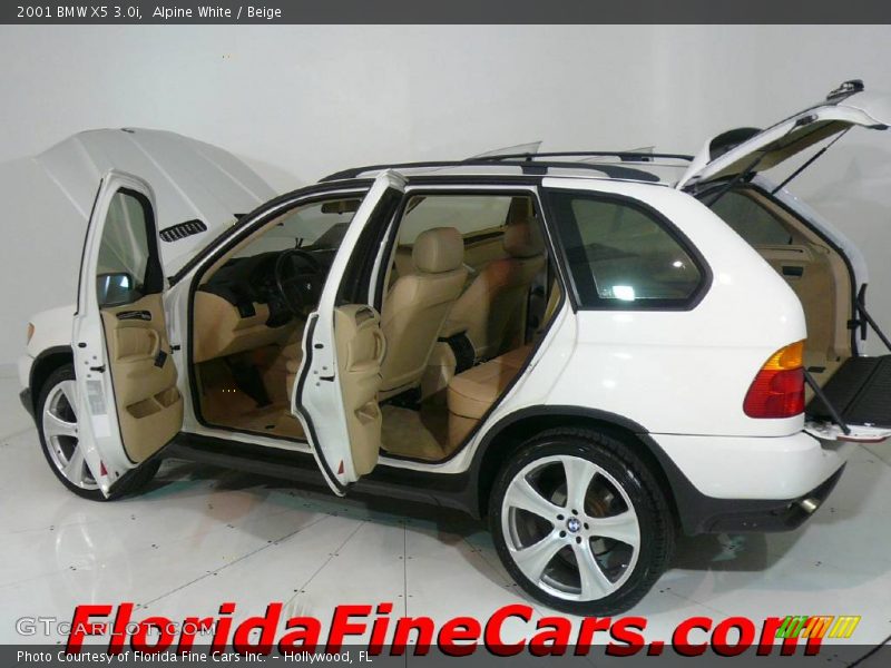 Alpine White / Beige 2001 BMW X5 3.0i