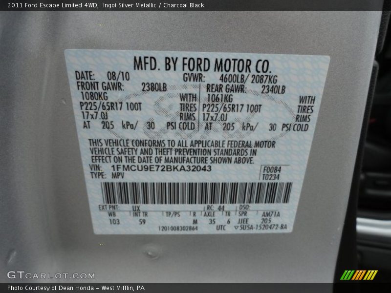Ingot Silver Metallic / Charcoal Black 2011 Ford Escape Limited 4WD