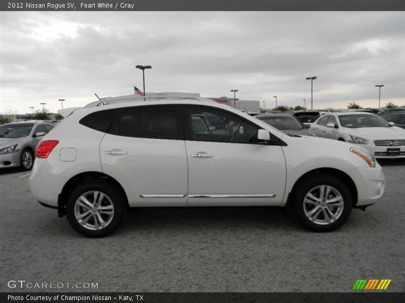 Pearl White / Gray 2012 Nissan Rogue SV