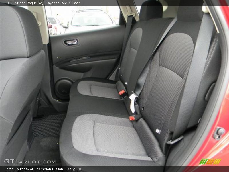 Cayenne Red / Black 2012 Nissan Rogue SV