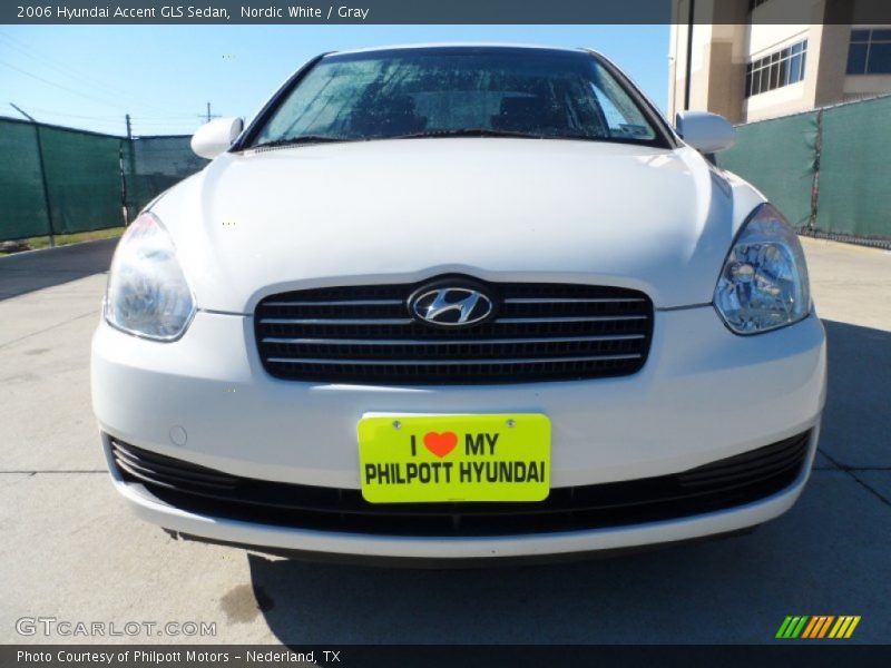 Nordic White / Gray 2006 Hyundai Accent GLS Sedan