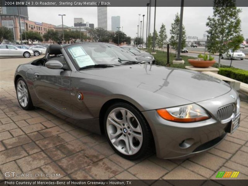 Front 3/4 View of 2004 Z4 3.0i Roadster