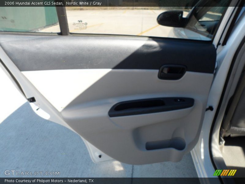 Nordic White / Gray 2006 Hyundai Accent GLS Sedan