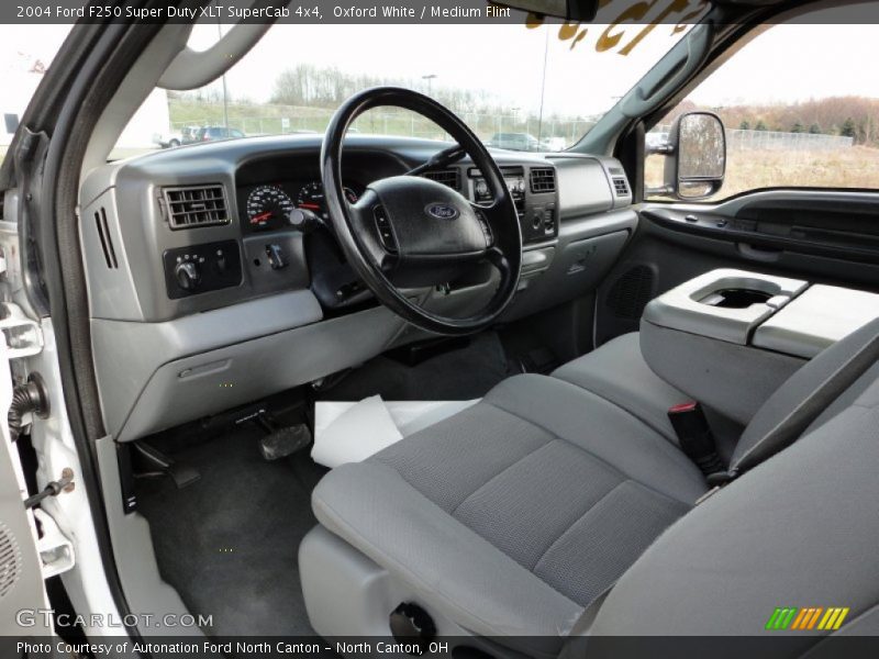 Oxford White / Medium Flint 2004 Ford F250 Super Duty XLT SuperCab 4x4