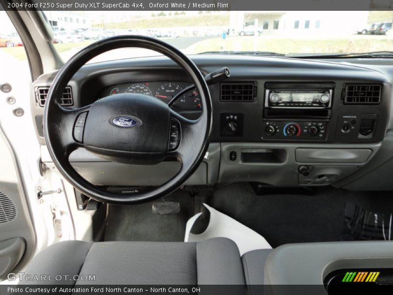 Oxford White / Medium Flint 2004 Ford F250 Super Duty XLT SuperCab 4x4