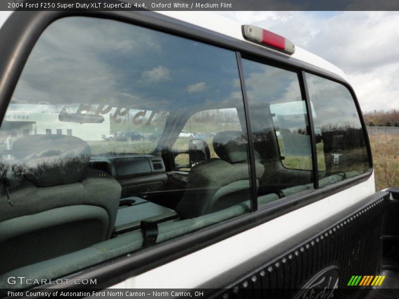 Oxford White / Medium Flint 2004 Ford F250 Super Duty XLT SuperCab 4x4