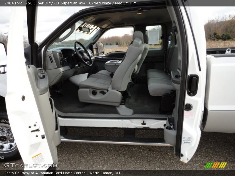 Oxford White / Medium Flint 2004 Ford F250 Super Duty XLT SuperCab 4x4