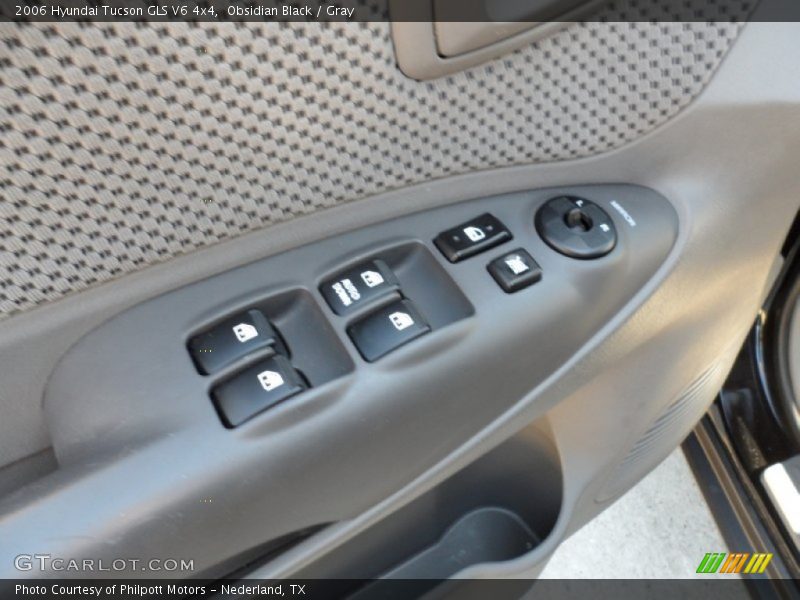 Obsidian Black / Gray 2006 Hyundai Tucson GLS V6 4x4