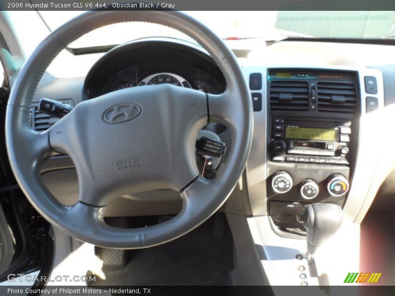 Obsidian Black / Gray 2006 Hyundai Tucson GLS V6 4x4