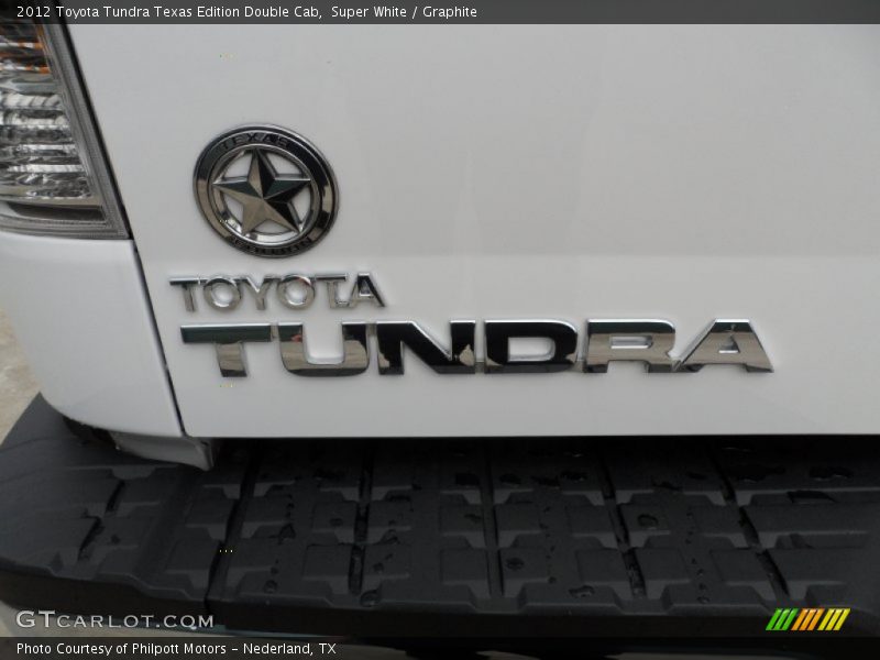 Super White / Graphite 2012 Toyota Tundra Texas Edition Double Cab