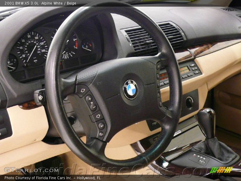 Alpine White / Beige 2001 BMW X5 3.0i