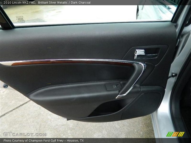 Brilliant Silver Metallic / Dark Charcoal 2010 Lincoln MKZ FWD