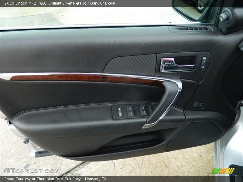 Brilliant Silver Metallic / Dark Charcoal 2010 Lincoln MKZ FWD