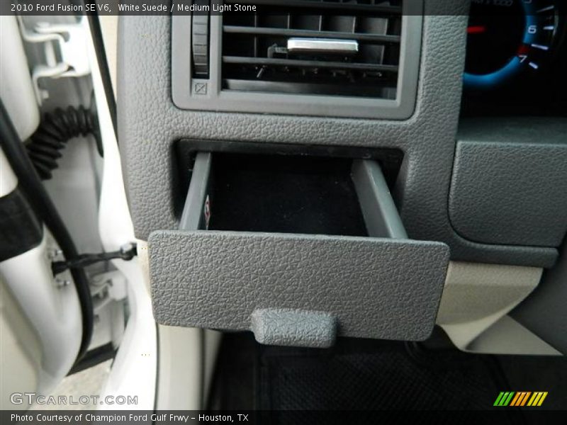 White Suede / Medium Light Stone 2010 Ford Fusion SE V6