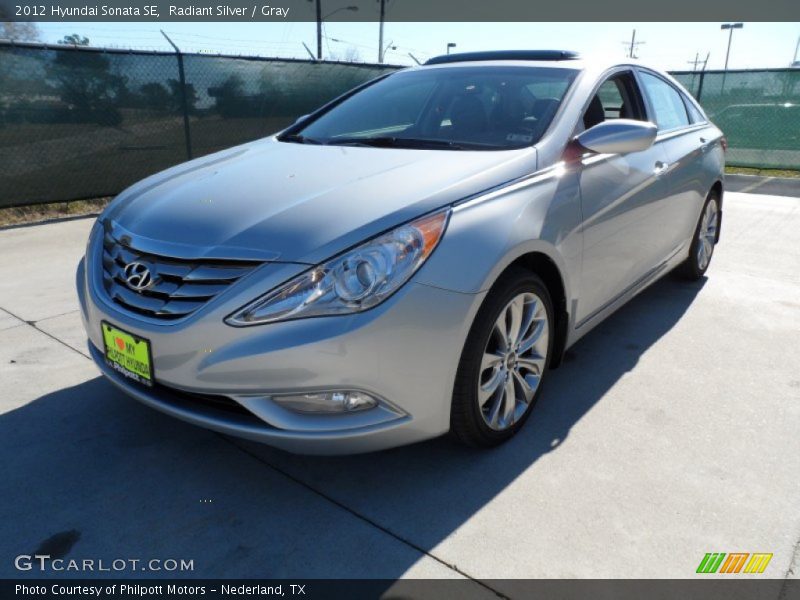 Radiant Silver / Gray 2012 Hyundai Sonata SE