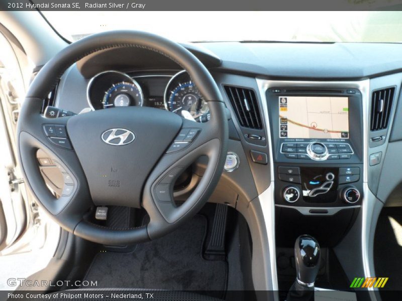 Radiant Silver / Gray 2012 Hyundai Sonata SE