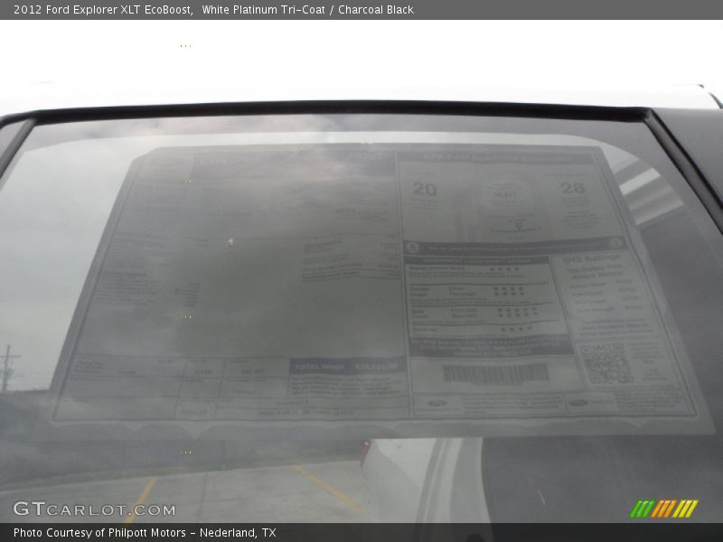 White Platinum Tri-Coat / Charcoal Black 2012 Ford Explorer XLT EcoBoost