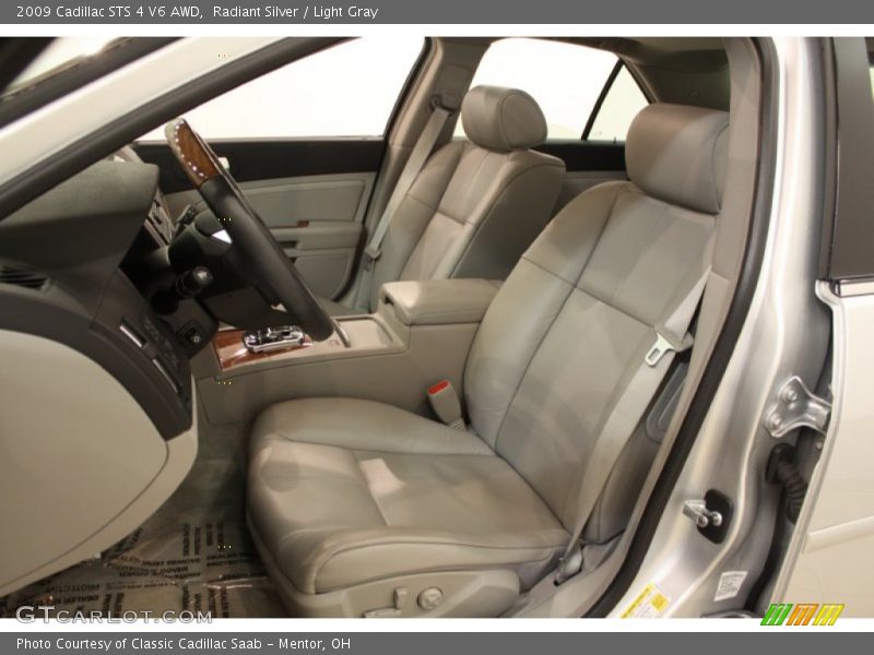  2009 STS 4 V6 AWD Light Gray Interior