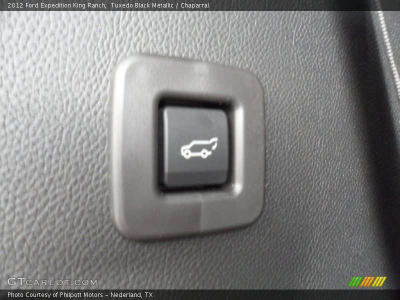 Tuxedo Black Metallic / Chaparral 2012 Ford Expedition King Ranch