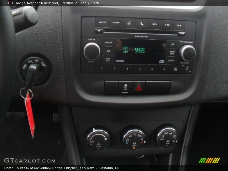 Redline 2 Pearl / Black 2011 Dodge Avenger Mainstreet