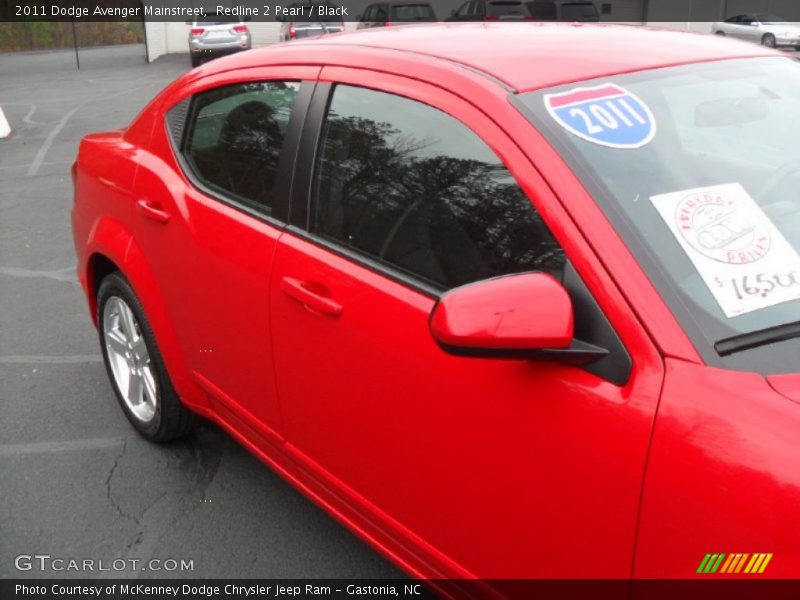 Redline 2 Pearl / Black 2011 Dodge Avenger Mainstreet