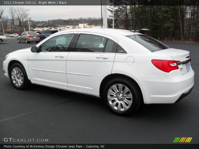 Bright White / Black 2011 Chrysler 200 LX